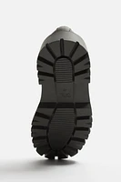 MOCASSIN À SEMELLE ÉPAISSE AVEC FRANGES