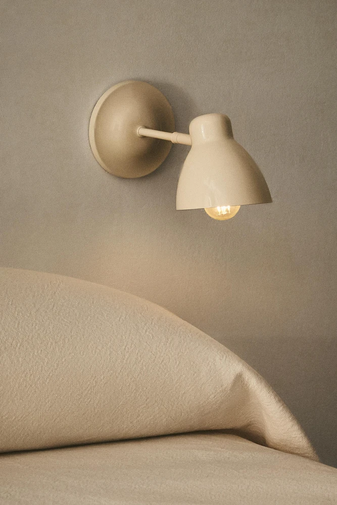 LAMPE | APPLIQUE MURALE FER