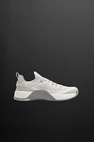 TRAINING SNEAKERS