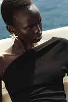 RIBBED ASYMMETRICAL TOP
