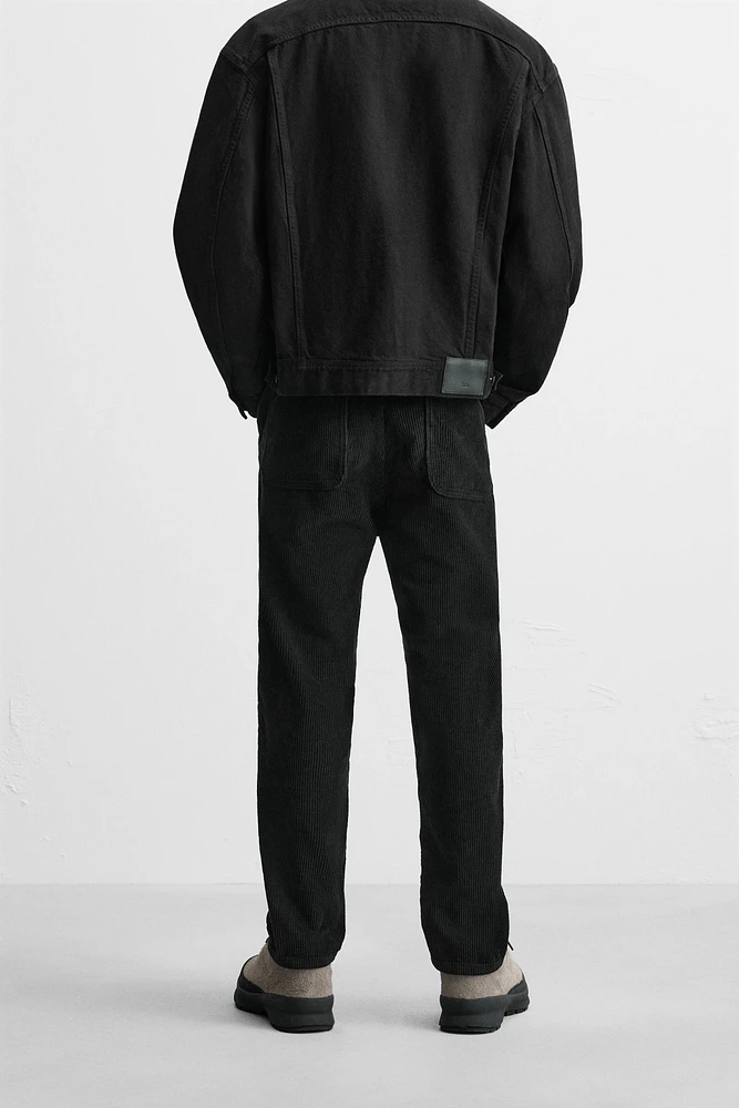 PANTALON COUPE CAROTTE EN DRAP