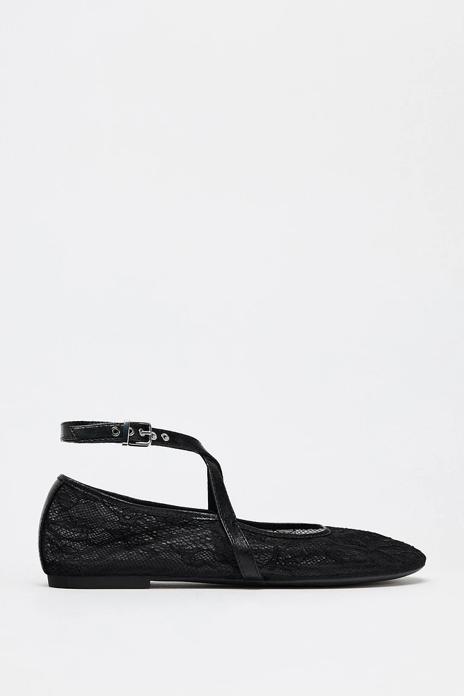 DOUBLE STRAP LACE BALLERINAS