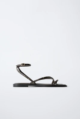 STUDDED LEATHER SANDALS