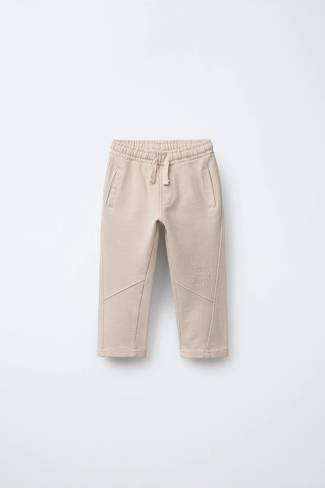 EMBROIDERED STRAIGHT PLUSH PANTS