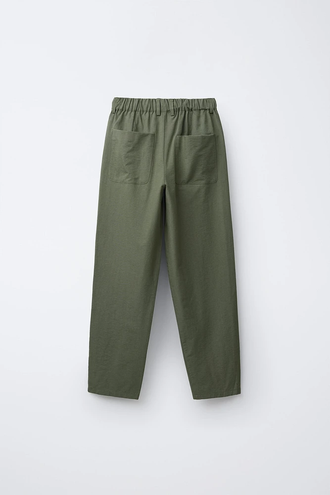 PANTALON FLUIDE À PINCES
