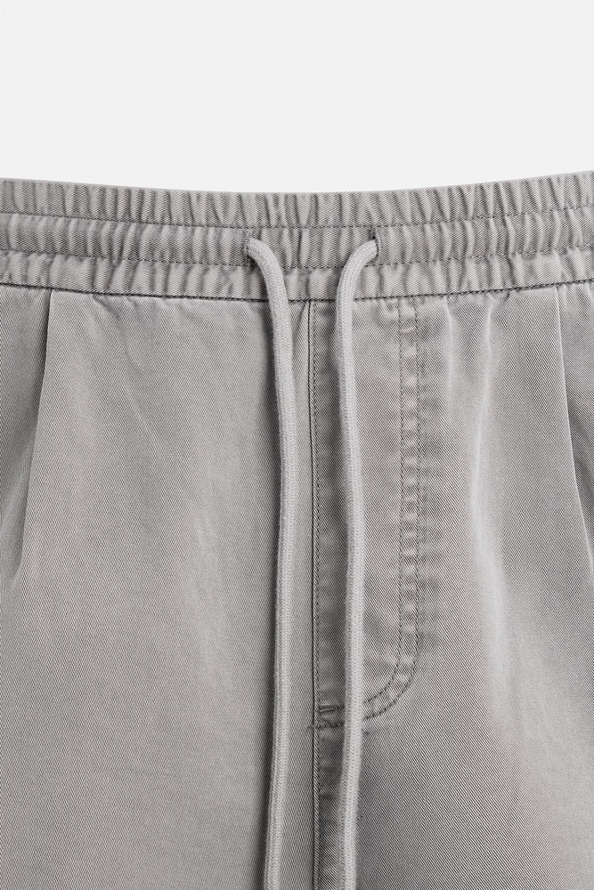 RELAXED FIT WASHED SHORTS