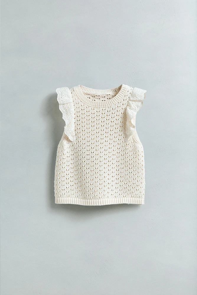 TOP EN MAILLE DENTELLE