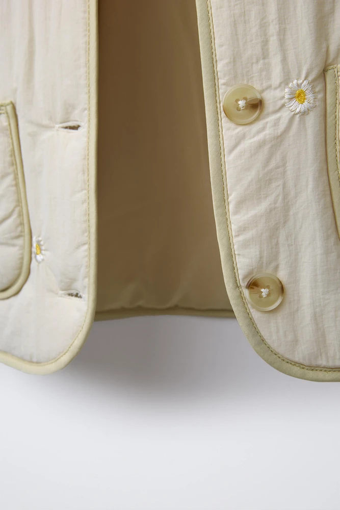 EMBROIDERED DAISY QUILTED JACKET