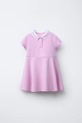ROBE TECHNIQUE COL CONTRASTÉ
