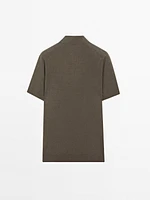 Polo en maille de lin mélangé à col V