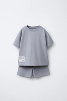 ENSEMBLE DE JOGGING ÉTIQUETTE
