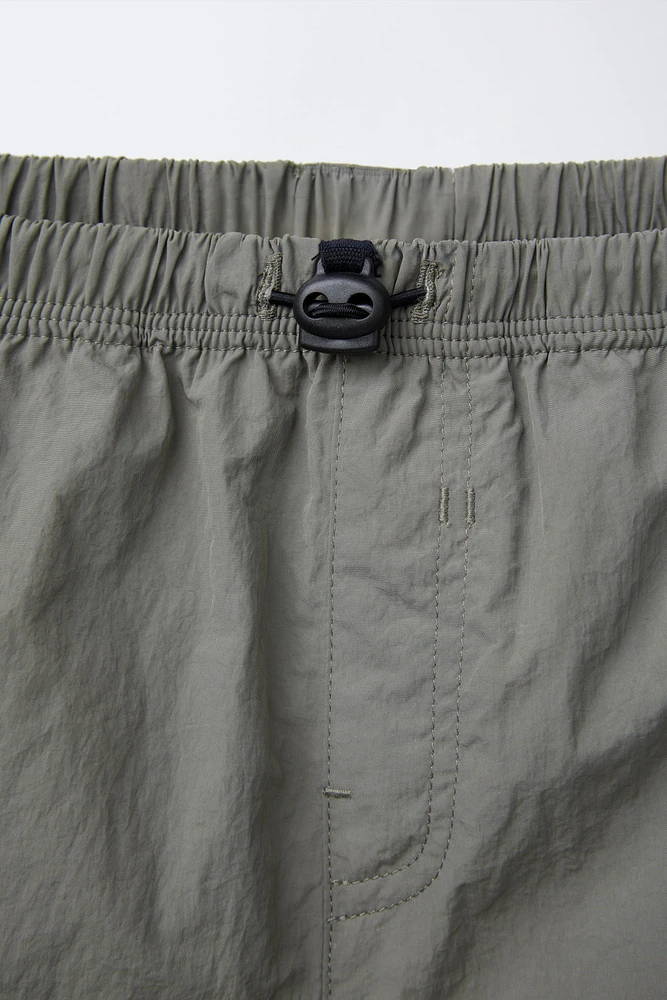 SHORT EN NYLON UNI