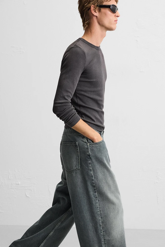 SUPER BAGGY FIT JEANS