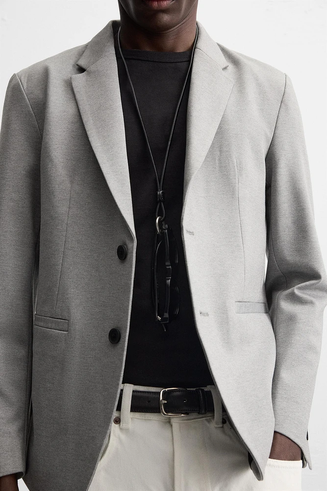 SLIM FIT COMFORT BLAZER