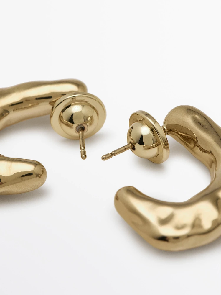 Irregular hoop earrings