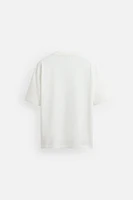 T-SHIRT À INSCRIPTION BRODÉE