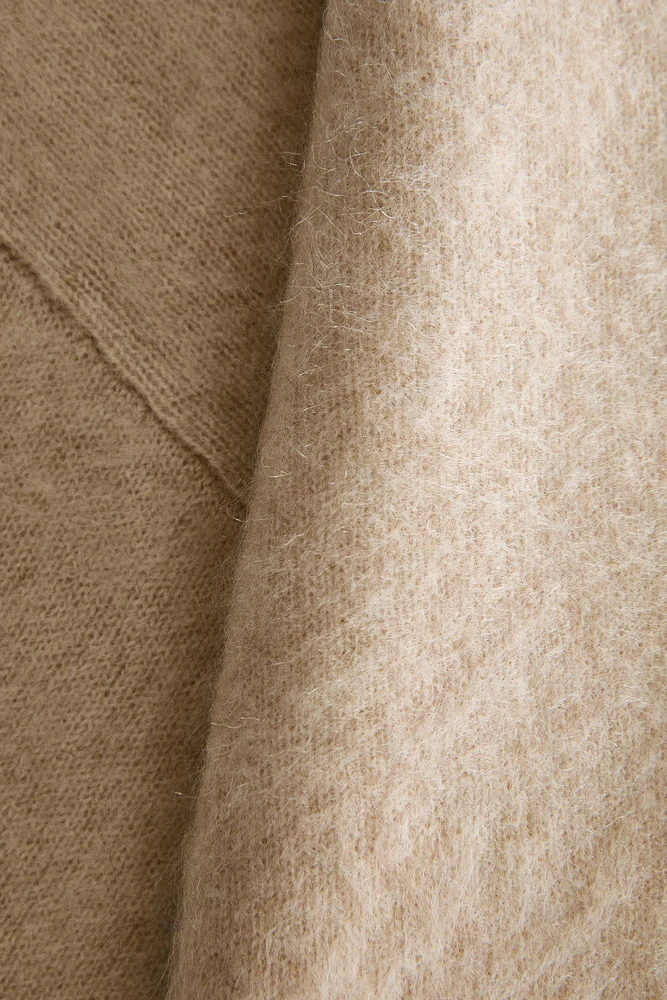 CASHMERE SWEATER WITH COLLAR