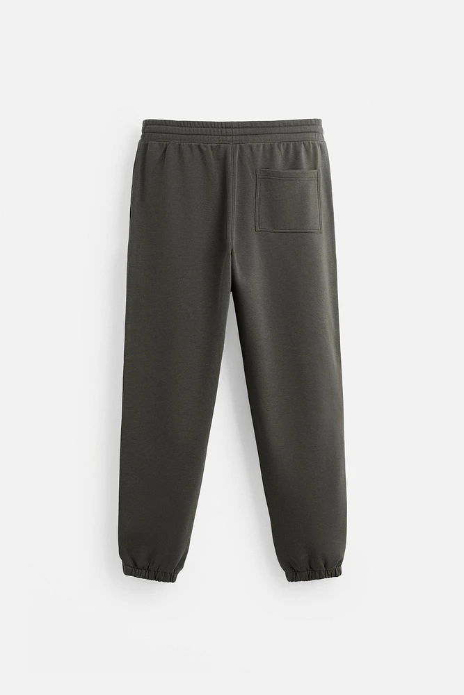 BASIC JOGGING PANTS