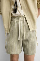 TEXTURED SHORTS