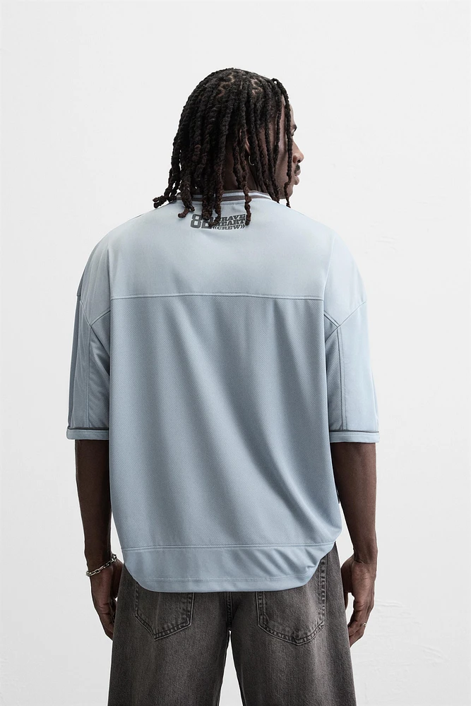 T-SHIRT STRUCTURÉ VARSITY