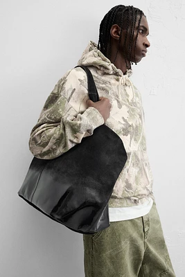 SAC SHOPPER EN CUIR LAQUÉ