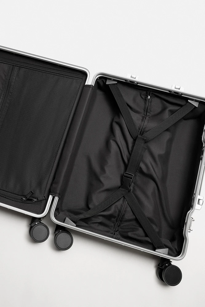 VALISE DE VOYAGE