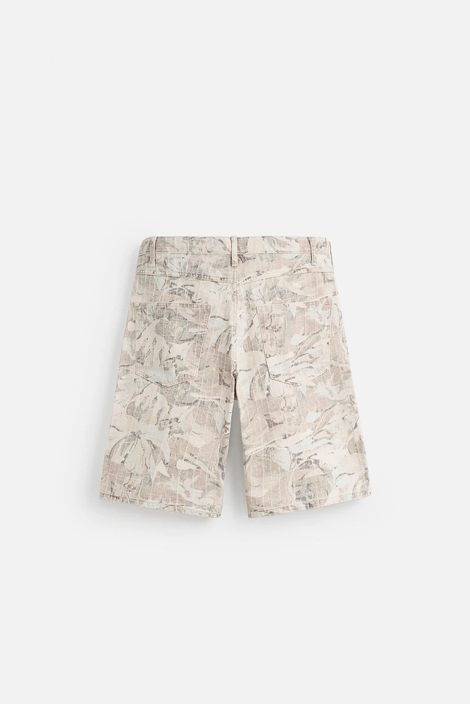 ABSTRACT PRINT DENIM SHORTS