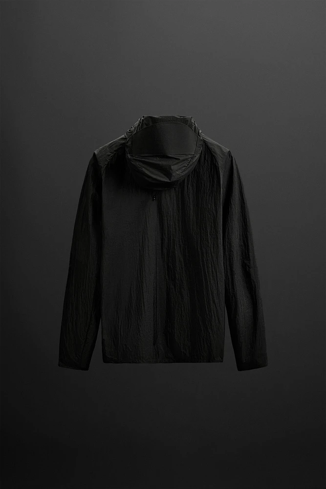 VESTE COUPE-VENT