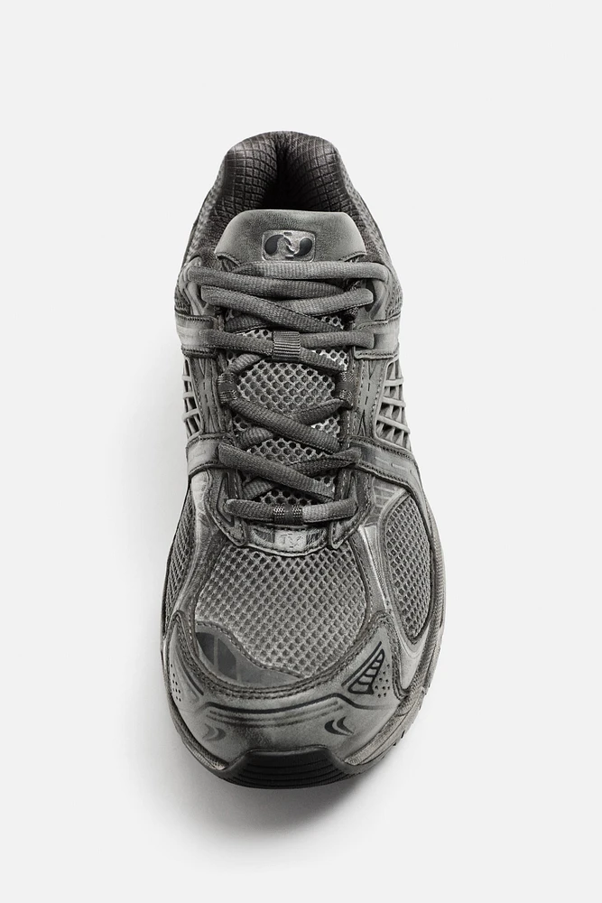ORIGINS SNEAKER 001