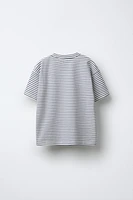 STRIPED EMBOSSED TEXT T-SHIRT