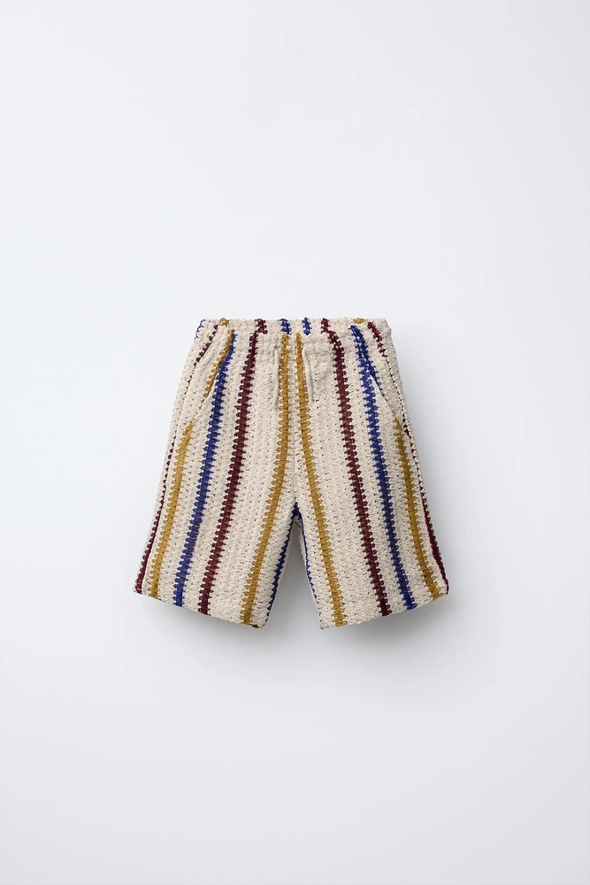 SHORT EN CROCHET À RAYURES