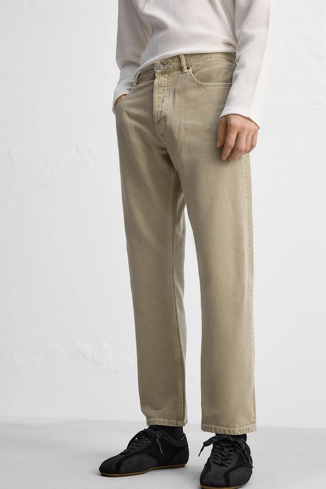REGULAR STRAIGHT FIT JEANS