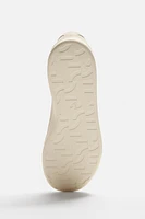 LEATHER SNEAKERS