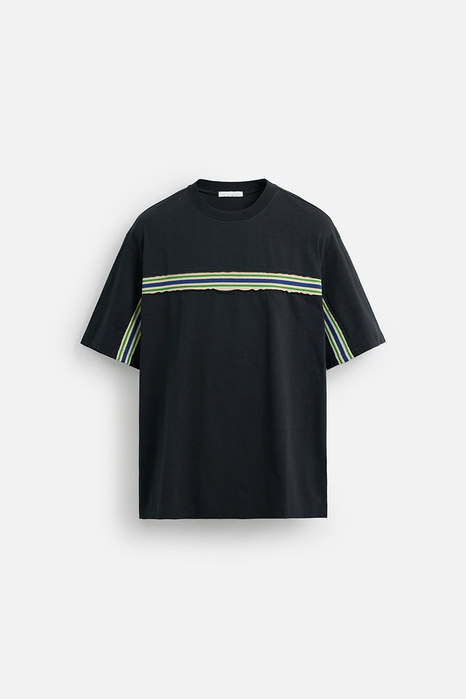 CONTRAST STRIPE T-SHIRT