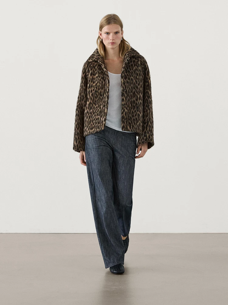 Short animal print collared coat