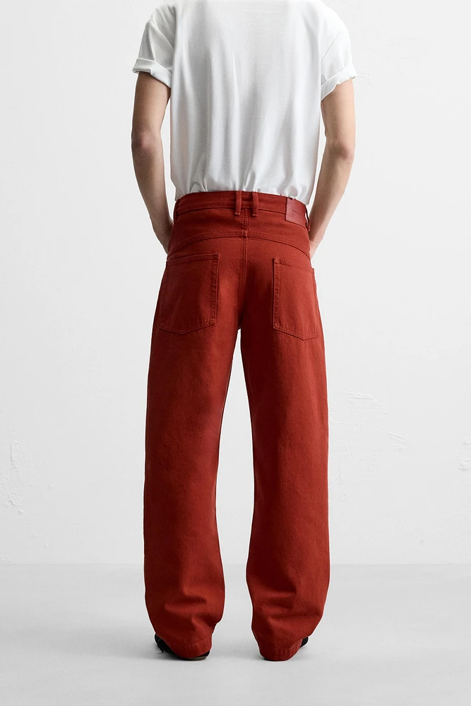 RELAXED FIT JEANS
