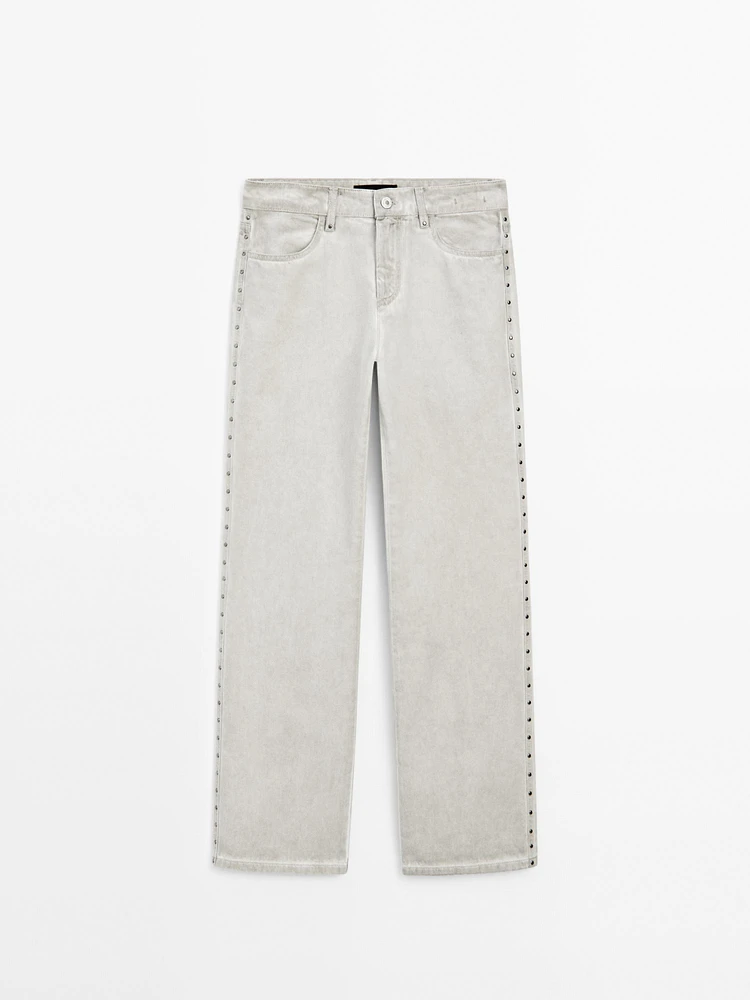 Straight-leg trousers with studs