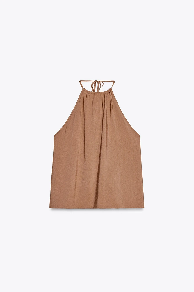 FLOWY HALTER TOP