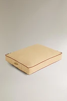 XL FLOOR CUSHION WITH PIPING FOR PETS
