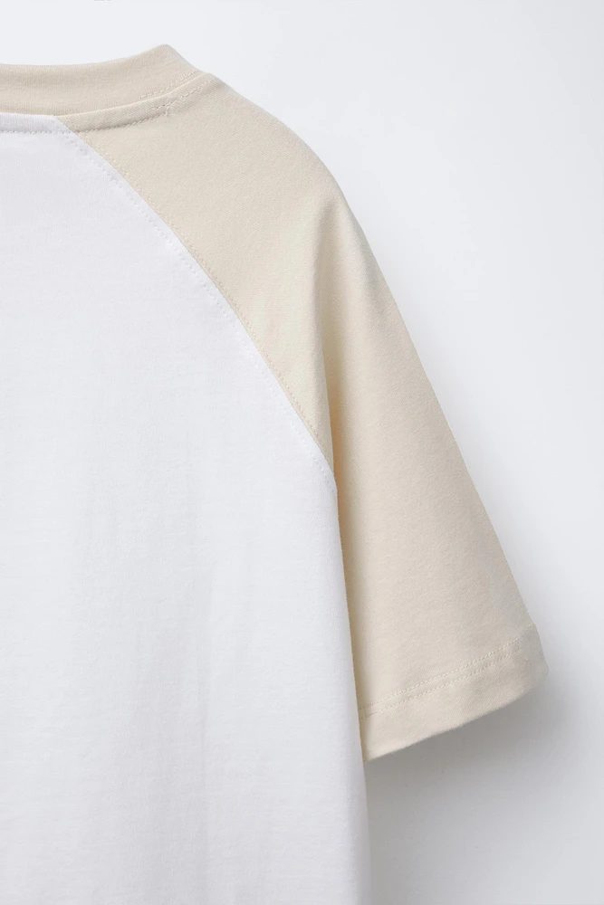 TEXT RAGLAN T-SHIRT