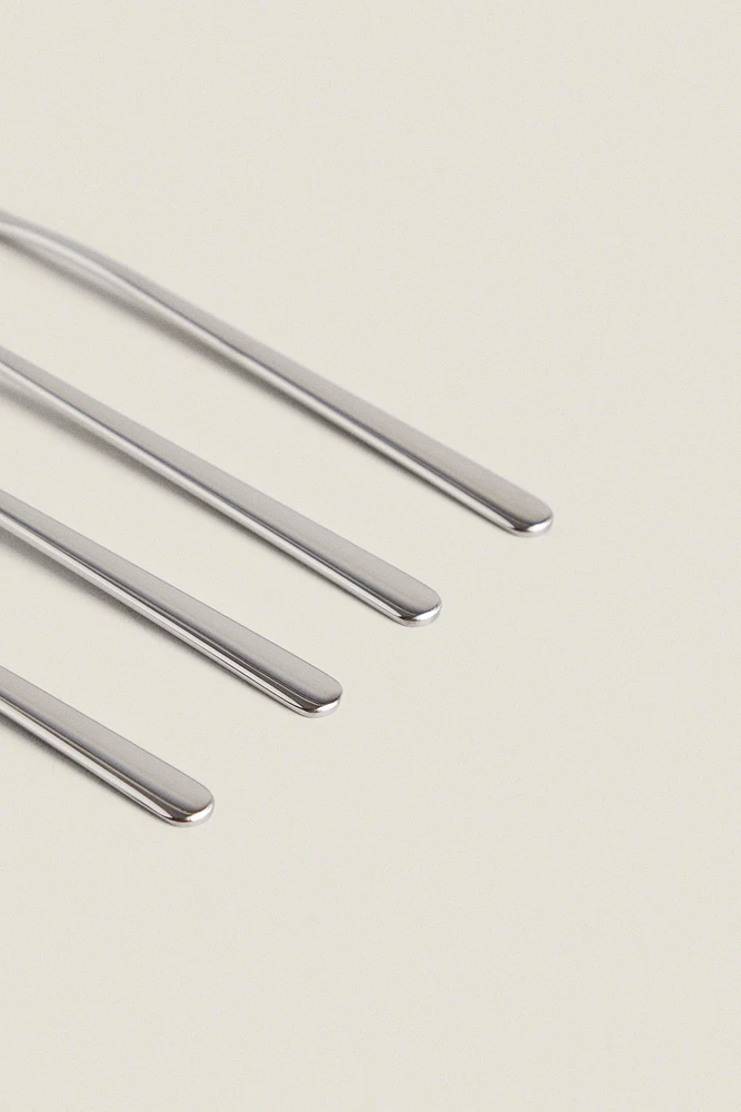 SET OF SHINY STEEL DESSERT FORKS (SET OF 4)