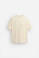 CONTRAST EMBROIDERY T-SHIRT