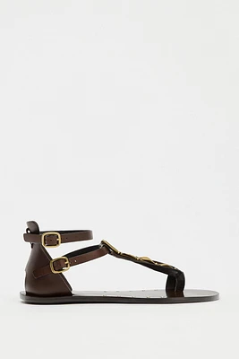 LEATHER SANDALS WITH ORNAMENT
