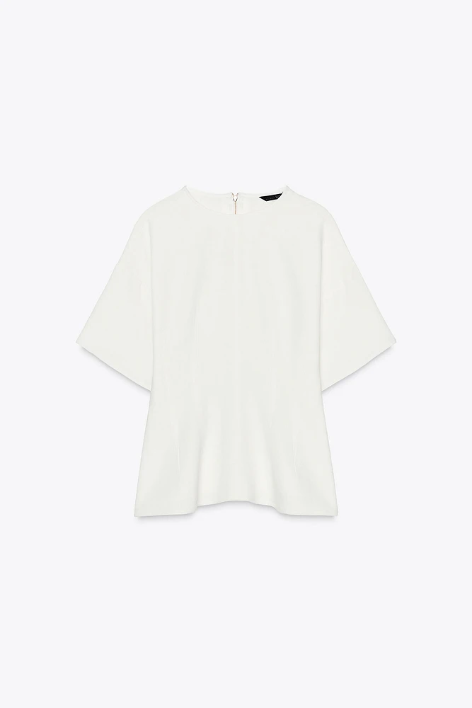 FITTED SHORT SLEEVE CREPE TOP