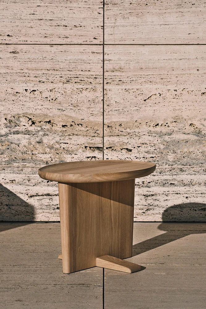SIDETABLE 03