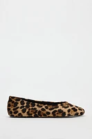 ANIMAL PRINT LEATHER BALLET FLATS