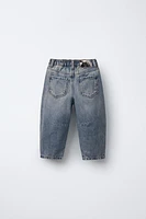 RIPPED BAGGY JEANS