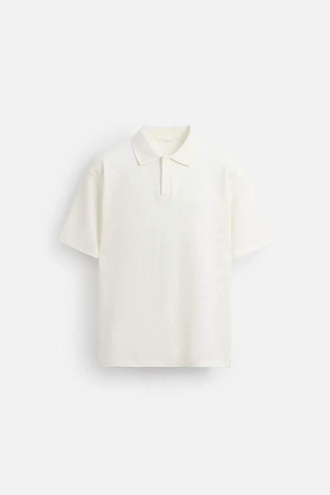 TEXTURED POLO