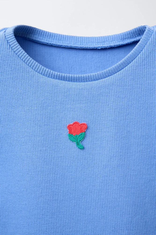 T-SHIRT CÔTELÉ BRODÉ