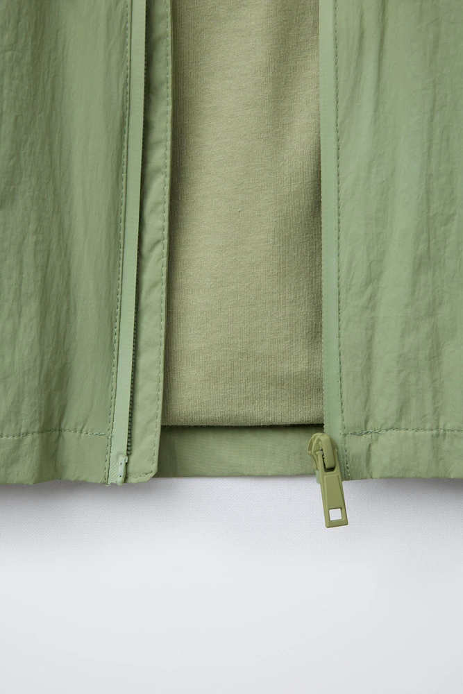 HOODED WATER REPELLENT RAINCOAT